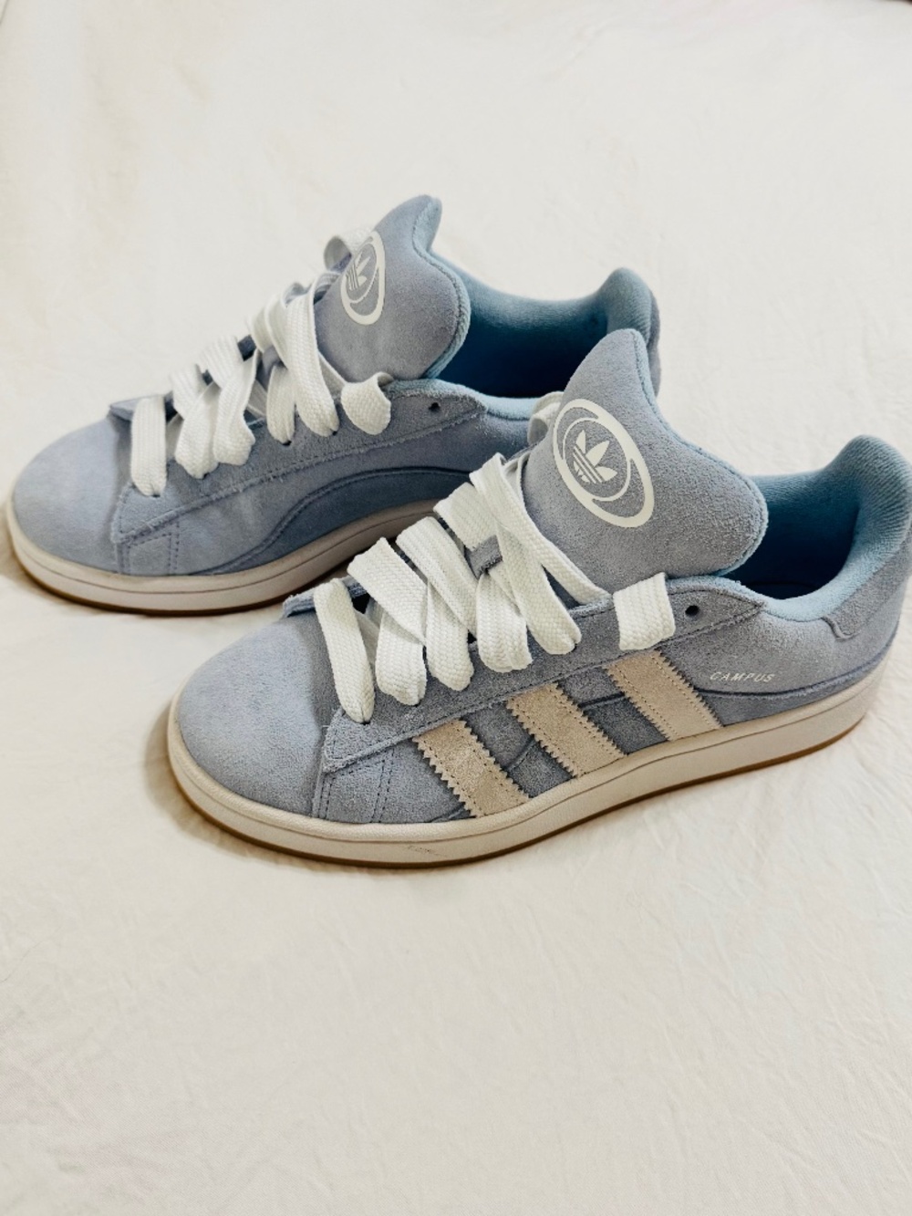adidas Campus 00s JP6135 Clear Sky/Cloud White/Tactile Blue Suede Women’s Size 8